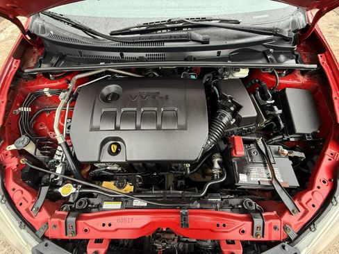 Used 2014 Toyota Corolla S FWD image 33