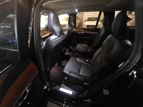 Certified 2023 Volvo XC90 B6 Plus w/ Protection Package AWD/4WD image 13