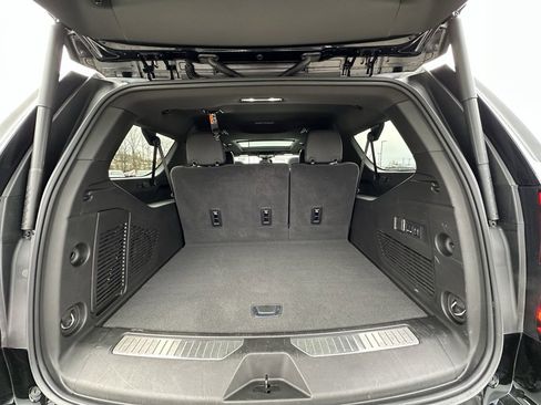 Used 2025 GMC Yukon XL Denali w/ Sun & Power Step Package image 14