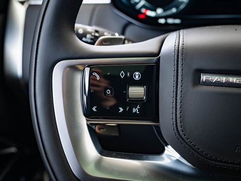 New 2026 Land Rover Range Rover Long Wheelbase SE image 24