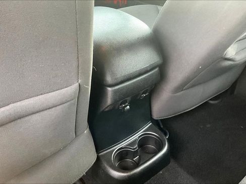 Used 2018 Jeep Wrangler Unlimited Sport w/ LED Lighting Group image 12