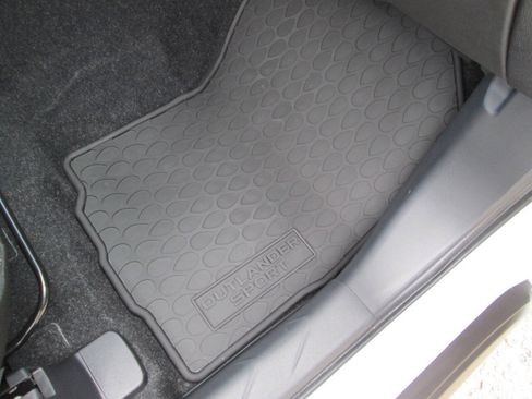 Used 2025 Mitsubishi Outlander Sport ES AWD/4WD image 59