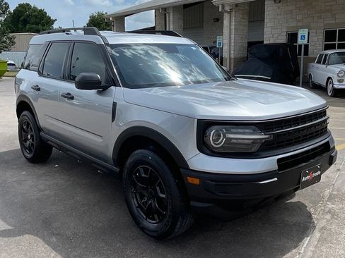 Used 2021 Ford Bronco Sport AWD/4WD image 2