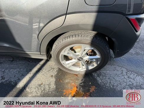 Used 2022 Hyundai Kona SEL AWD/4WD image 15