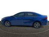 Used 2022 Kia Forte LXS image 2