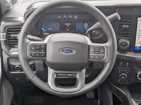 New 2026 Ford F250 Lariat w/ Black Appearance Package AWD/4WD image 17