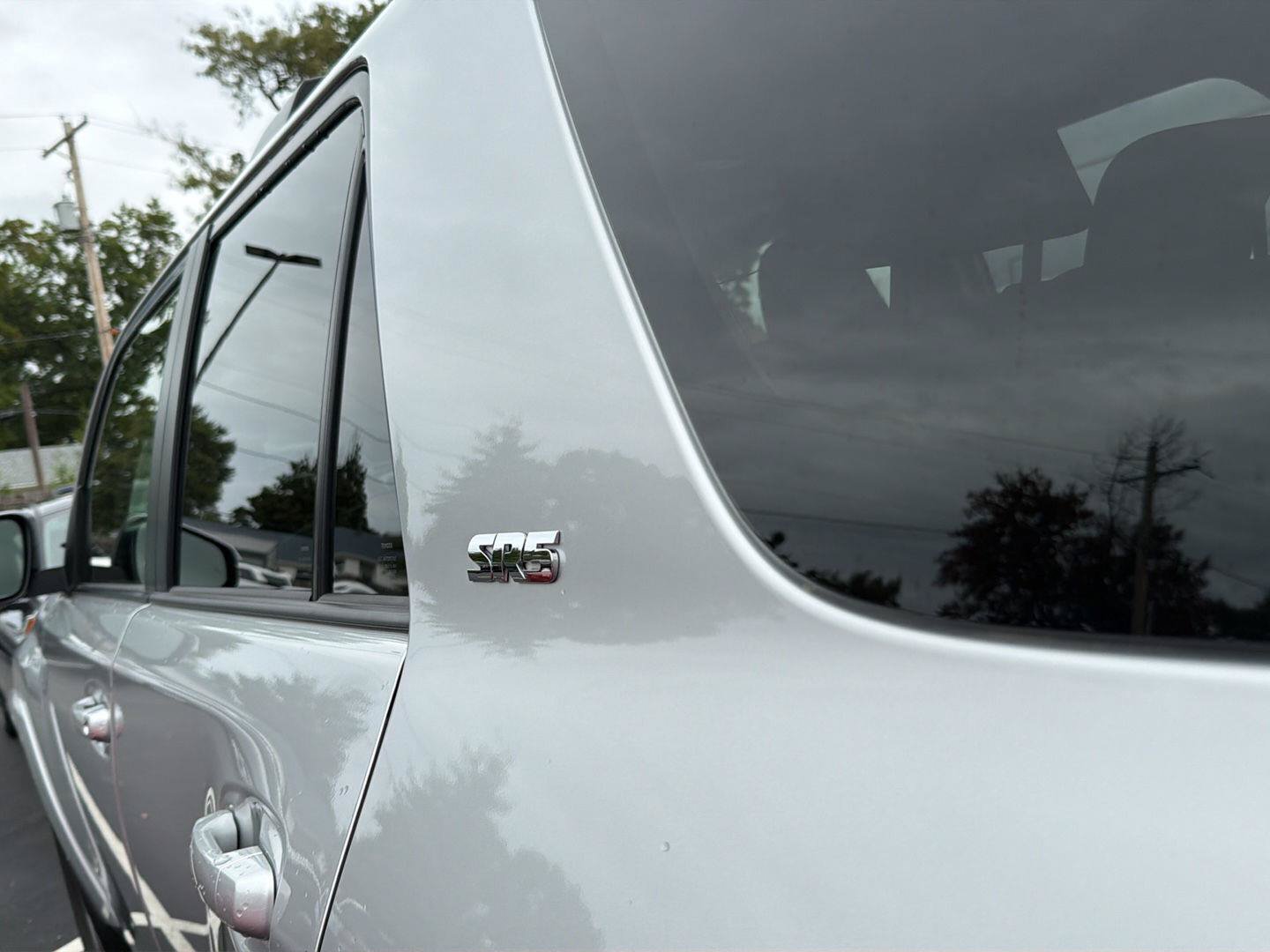 Used 2023 Toyota 4Runner SR5 Premium w/ Moonroof Package AWD/4WD image 3
