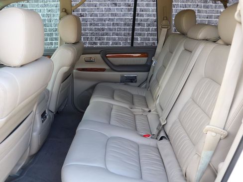 Used 2007 Lexus LX 470 4WD image 49