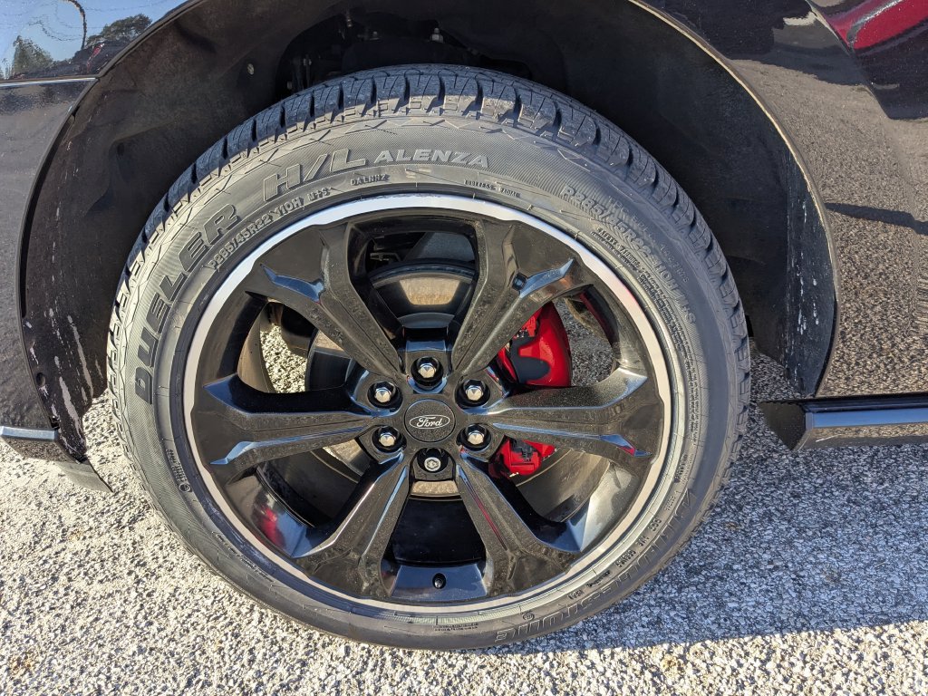 Used 2023 Ford Expedition Limited AWD/4WD image 14
