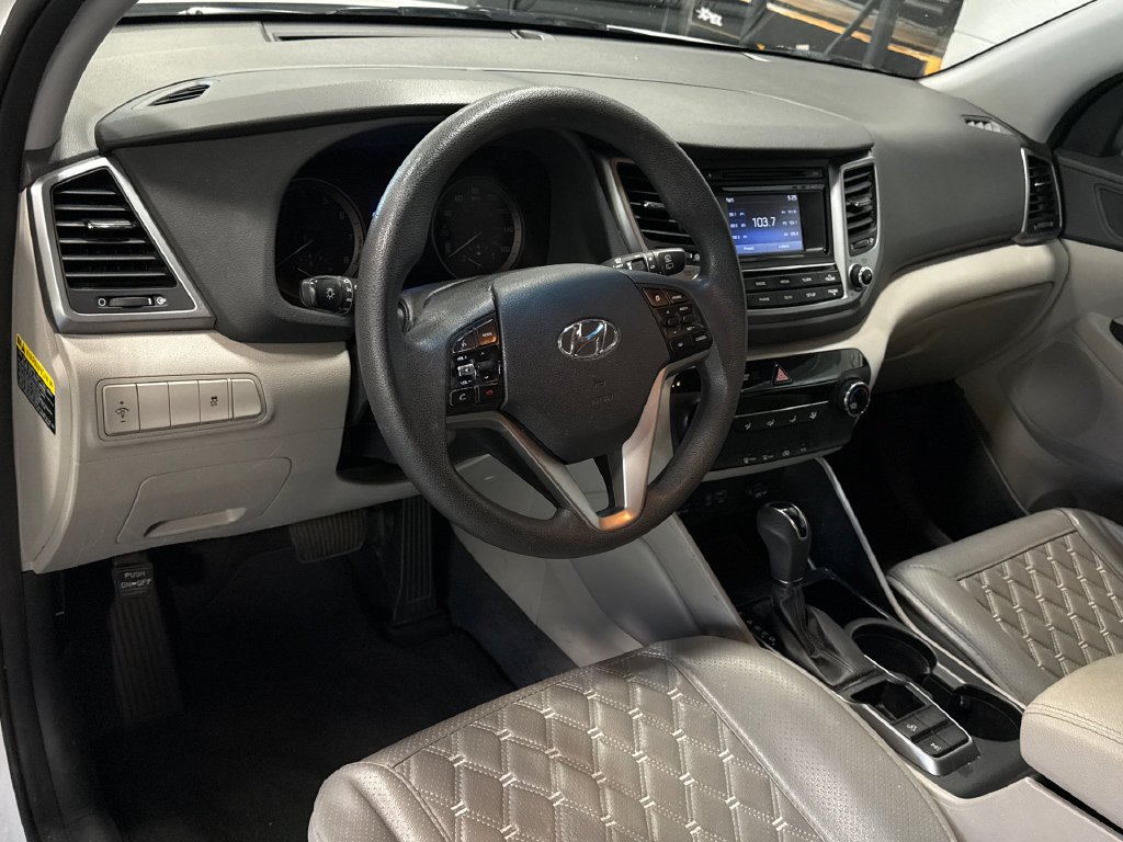 Used 2018 Hyundai Tucson SE AWD/4WD image 6