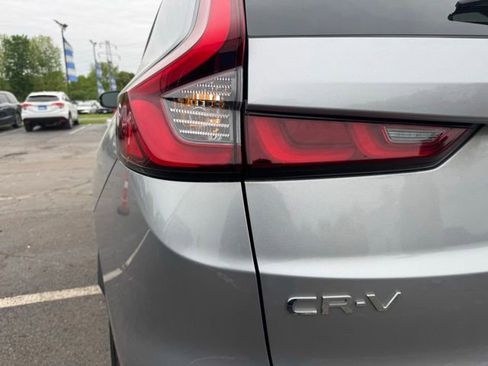 Certified 2025 Honda CR-V LX image 9