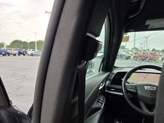 Used 2025 Cadillac XT4 Premium Luxury FWD image 32