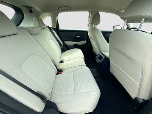 Certified 2024 Honda HR-V LX image 27