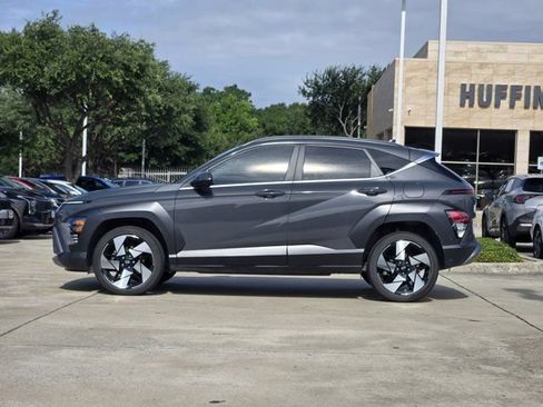 Certified 2025 Hyundai Kona Limited AWD/4WD image 4