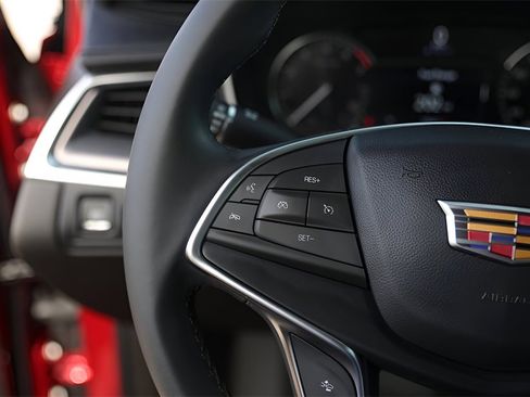 Certified 2024 Cadillac XT5 Luxury image 14