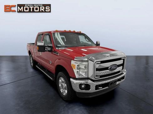 Used 2013 Ford F250 Lariat w/ Lariat Chrome Pkg image 7