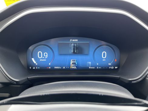 Used 2025 Ford Escape Platinum image 15