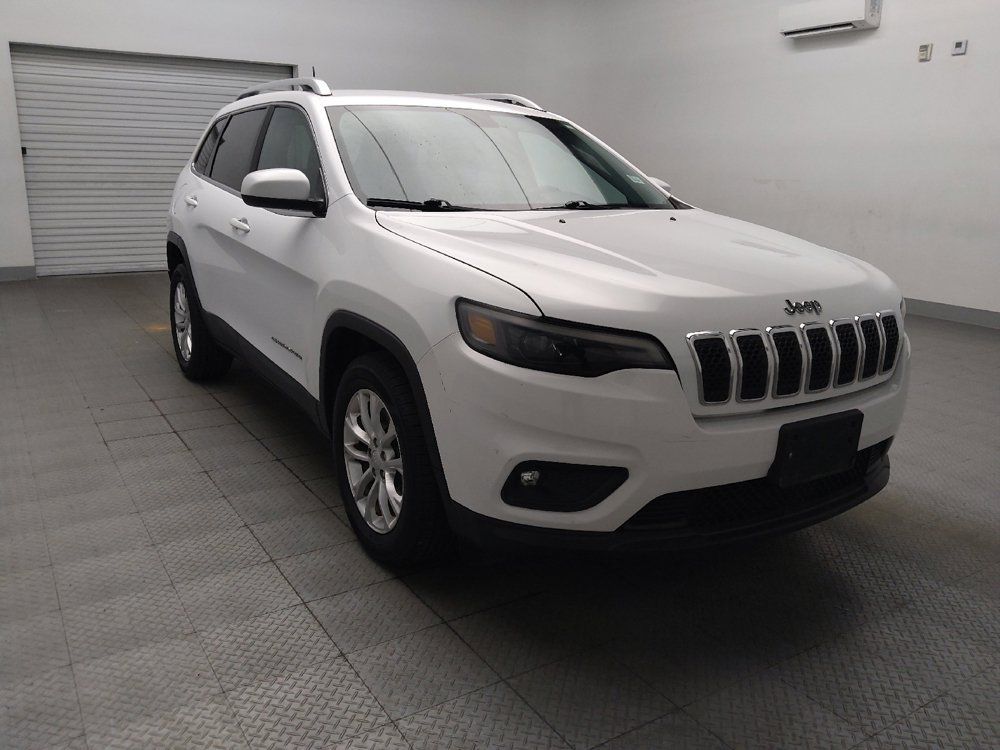 Used 2019 Jeep Cherokee Latitude w/ Popular Appearance Group FWD image 13