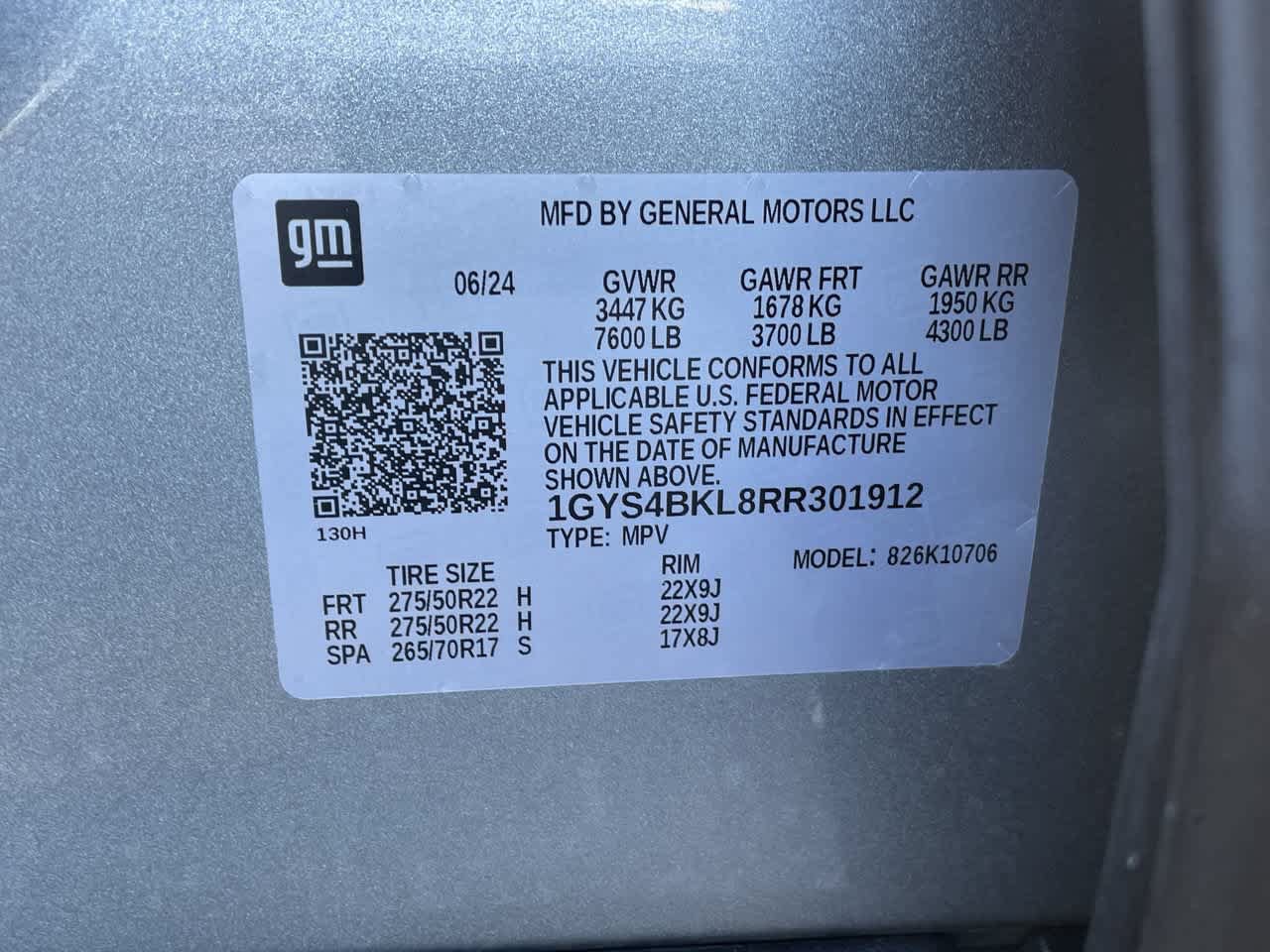 Certified 2024 Cadillac Escalade Premium Luxury w/ LPO, Floor Liner Package AWD/4WD image 40