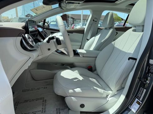 New 2024 Mercedes-Benz EQE 350+ 4MATIC Sedan image 4