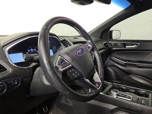 Used 2020 Ford Edge ST w/ Equipment Group 401A image 13