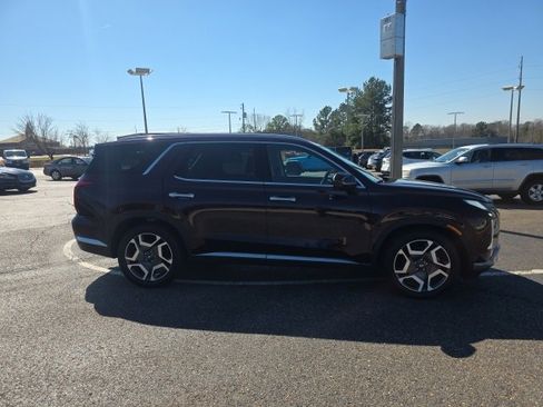 Used 2025 Hyundai Palisade Limited image 2