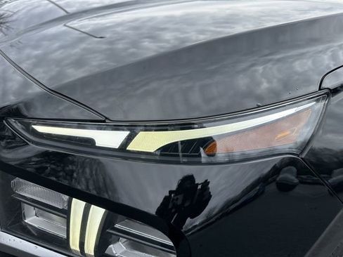 Used 2022 Hyundai Santa Fe SEL image 9