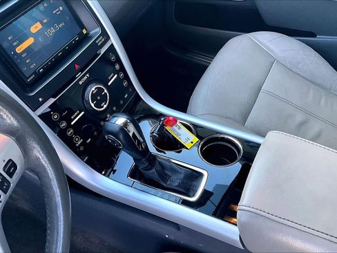 Used 2014 Ford Edge Limited w/ Driver Entry Package image 15