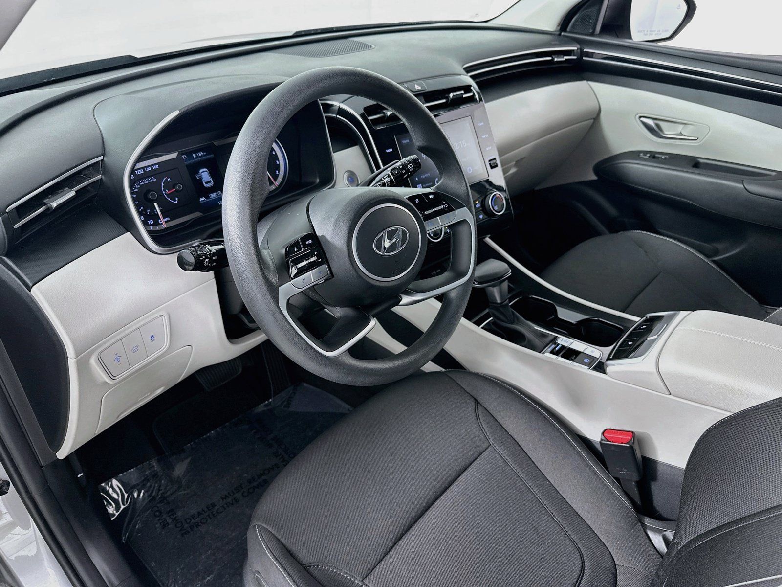 Used 2023 Hyundai Tucson SEL FWD image 9