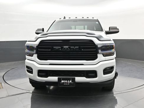 Used 2022 RAM 3500 Laramie AWD/4WD image 3