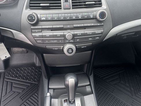 Used 2011 Honda Accord LX image 15