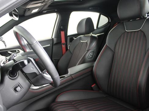 Used 2023 Genesis G70 2.0T w/ Sport Prestige Package RWD image 17