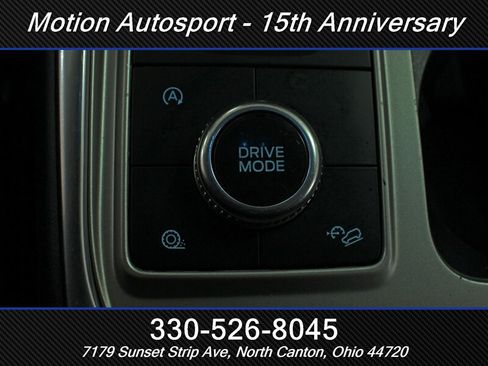 Used 2020 Ford Explorer XLT w/ Equipment Group 202A AWD/4WD image 21