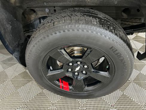 Used 2018 Chevrolet Silverado 1500 LTZ Z71 w/ Redline Edition image 11