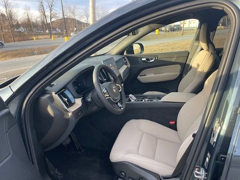 New 2026 Volvo XC60 B5 Plus w/ Protection Package Premier AWD/4WD image 5