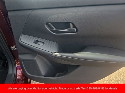 Used 2024 Nissan Sentra SV FWD image 23