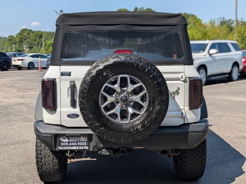 Used 2024 Ford Bronco Badlands AWD/4WD image 8