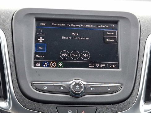 Used 2024 Chevrolet Equinox LT AWD/4WD image 16