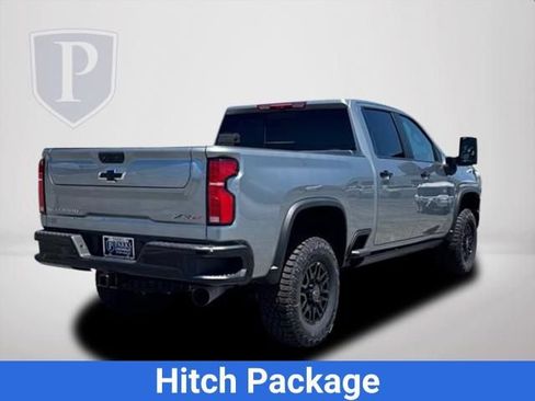 New 2026 Chevrolet Silverado 2500 ZR2 AWD/4WD image 8