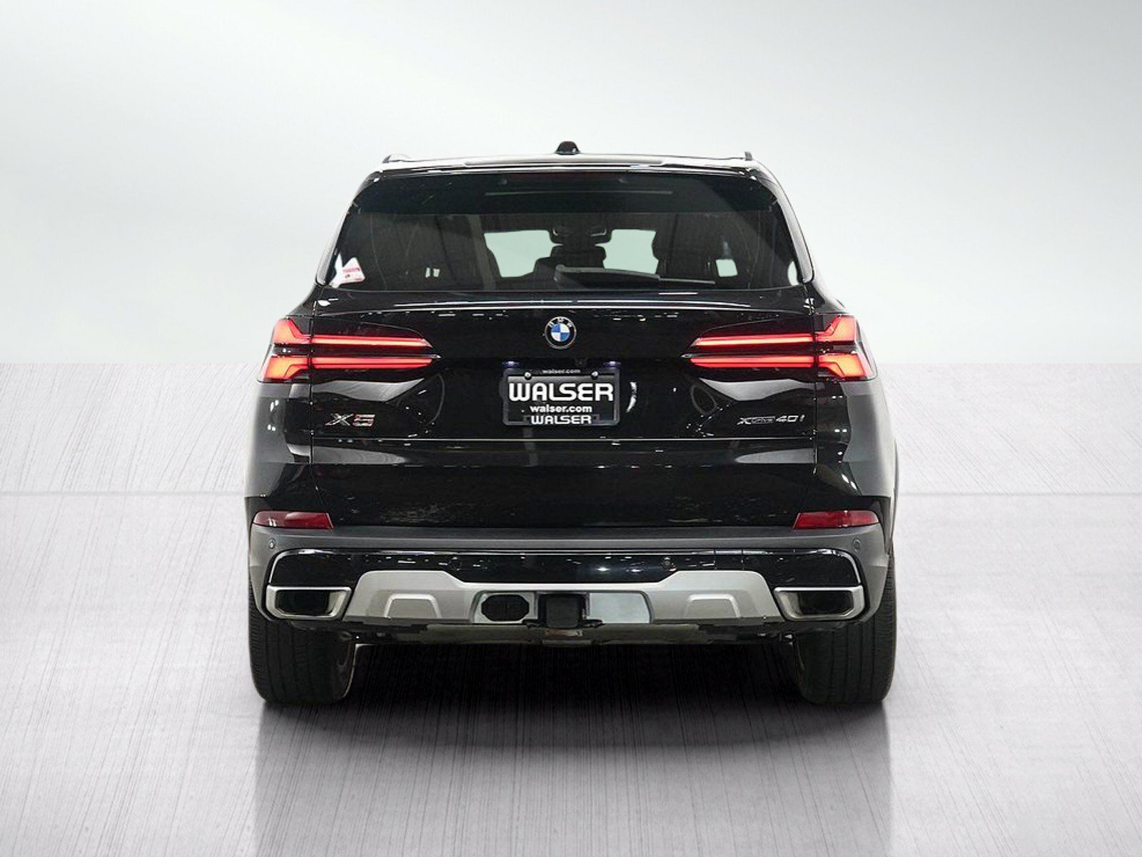 Used 2024 BMW X5 xDrive40i AWD/4WD image 4