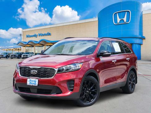 Used 2020 Kia Sorento S FWD image 1