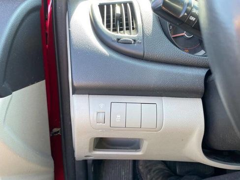 Used 2013 Kia Forte EX image 34