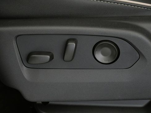 New 2026 GMC Yukon Elevation AWD/4WD image 14