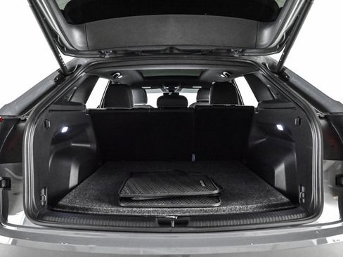 Used 2024 Volkswagen Atlas Cross Sport SEL Premium R-Line image 6