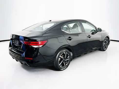 Used 2024 Nissan Sentra SV image 9