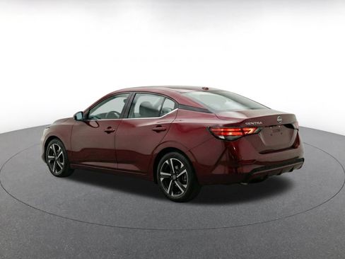Used 2025 Nissan Sentra SV FWD image 7