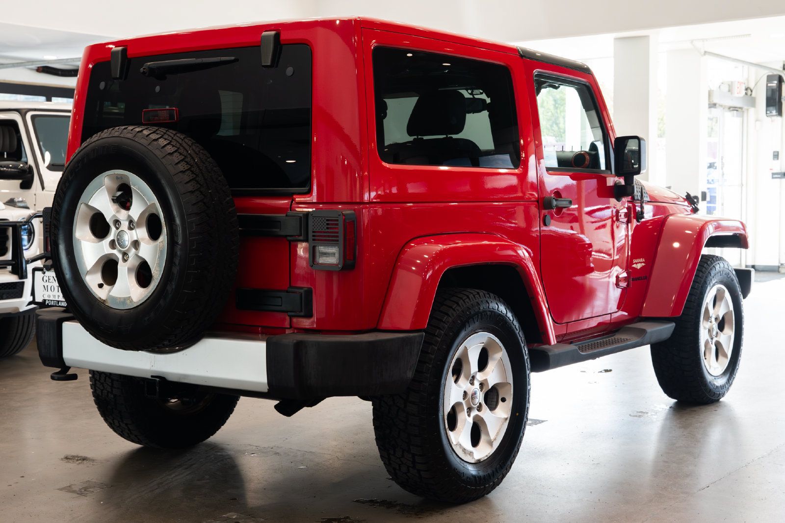 Used 2014 Jeep Wrangler Sahara w/ Dual Top Group AWD/4WD image 4