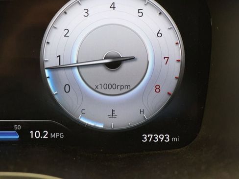 Used 2023 Hyundai Santa Fe SEL w/ Premium Package image 18