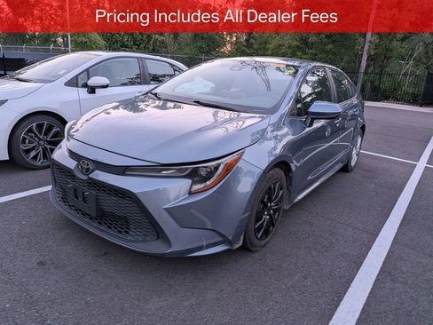 Used 2021 Toyota Corolla LE FWD image 4