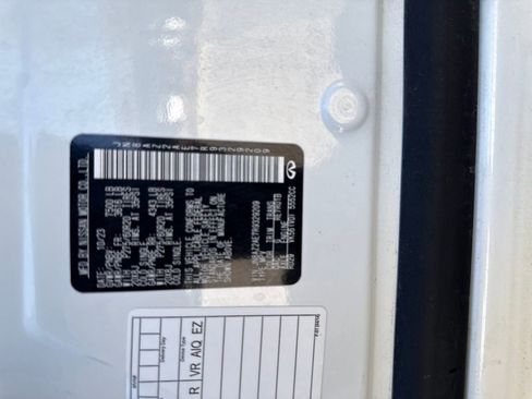 Used 2024 INFINITI QX80 Luxe image 31